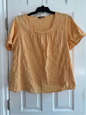 BloomChic Peach Short-Sleeve Scoop Neck Blouse